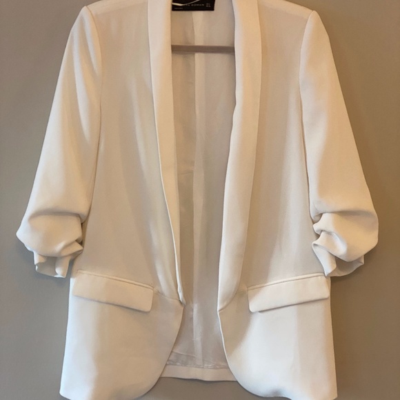 3/4 Sleeve White Blazer